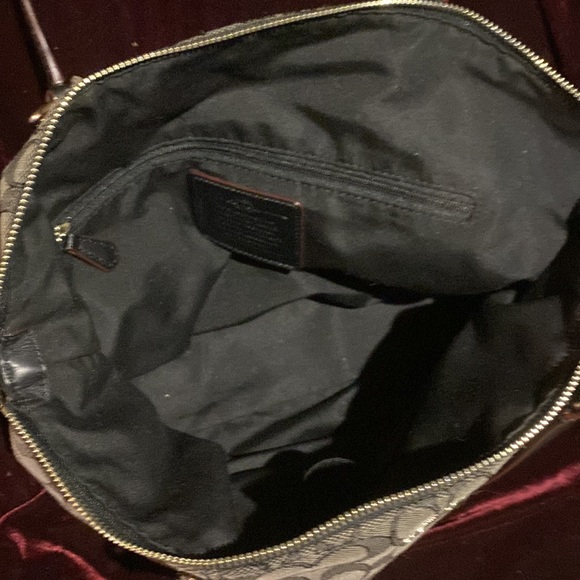 Coach Signature bag(New York) - Picture 6 of 9